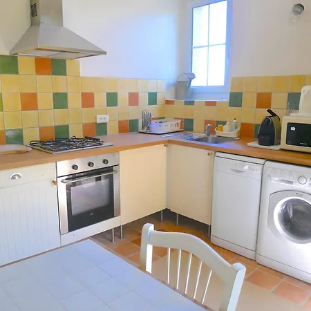 Vakantiehuis Joli Coin De Verdure Avec Piscine Castelnaudary